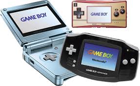 Archivo:Modelos de Game Boy Advance.jpg