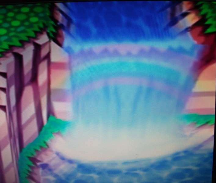 Archivo:Arco iris reflejado en la cascada (2).JPG