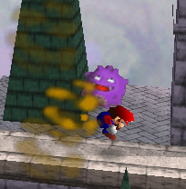 Archivo:Koffing atacando a Mario SSB.png