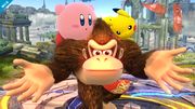 Donkey Kong, Pikachu y Kirby en el Campo de batalla.