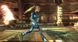 Samus Zero caminando lentamente al presionar de forma ligera el botón...