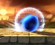 Sonic cargando el ataque en Super Smash Bros. Brawl.