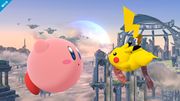 Kirby en el aire junto a Pikachu en el Campo de batalla.