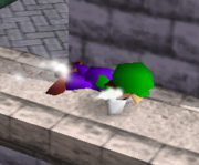 Ataque Smash hacia abajo de Luigi (2) SSB.png