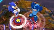 Mega Man usando el Rush Coil y Sonic usando su Salto del muelle en la Pirosfera.