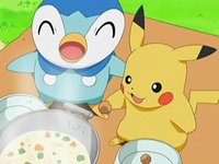Archivo:EP543 Piplup y Pikachu comiendo.png