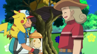 Archivo:EP672 Ash recibiendo un huevo pokémon.png
