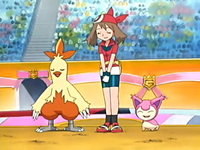 Archivo:EP400 May-Aura, Combusken y Skitty.png
