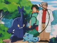 Bulbasaur usando látigo cepa.