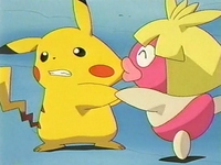 Archivo:EP205 Smoochum besando a Pikachu.png