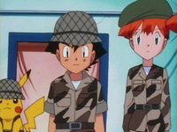 Archivo:EP135 Ash y Misty disfrazados de militares.png