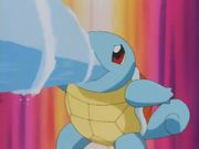 EP047 Squirtle usando Pistola agua.png
