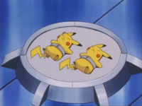 Archivo:EP224 Pikachu y Sparky atrapados.png