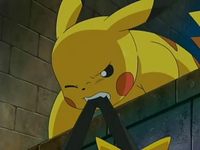 Archivo:EP528 Pikachu sujetando a Luxray.png