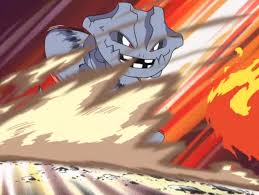 Steelix usando tormenta de arena.