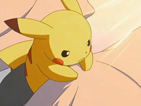 Archivo:EP543 Pikachu en la cama del centro Pokémon (2).png
