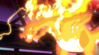 Charizard Gigamax de Leon/Lionel usando maxitormenta.