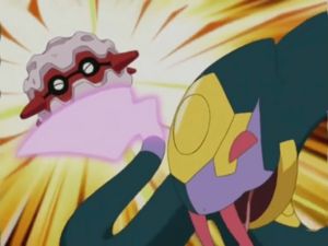 Seviper usando Cola Venenosa/Cola Veneno.