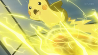 Pikachu de Ash usando bola voltio.