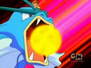 EH02 Gyarados cargando hiperrayo.png