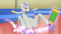 Smeargle de Ilima/Liam copiando un movimiento mediante esquema del Mienshao de Ikari.