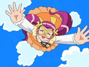 Jessilina saliendo volando.