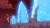 Mega-Gyarados de Lysandre/Lysson usando roca afilada.