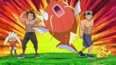 Magikarp musculoso junto a Ash y Goh.