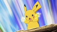 Pikachu usando atactrueno.