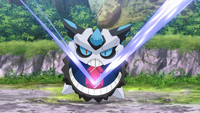 Mega-Glalie usando el escudo de Mega-Sableye en su contra.