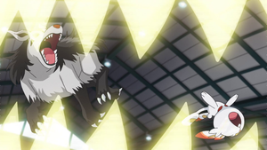 Mightyena usando triturar.