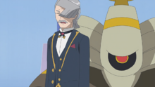 Dusknoir junto a su entrenador.