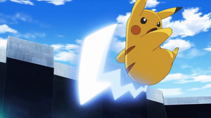 Pikachu de Ash usando cola férrea.