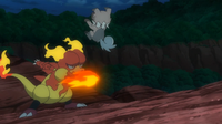 Magmar salvaje usando puño fuego.