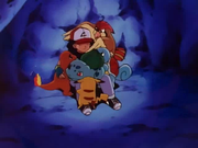 EP066 Pokémon de Ash abrazándole (2).png