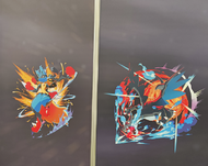 Mega-Lucario y Mega-Charizard X Pokémon imagen de stand de Juego de Cartas Coleccionables Pokémon.