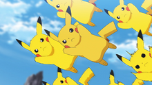 Capitán Pikachu usando doble equipo.