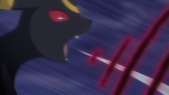 Umbreon Espinel/Espinela usando alarido.