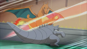 Charizard usando megapatada.