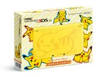 Caja japonesa de la edición de Pikachu
