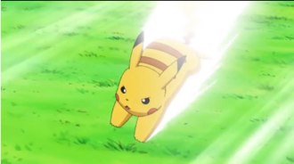 Pikachu usando ataque rápido.
