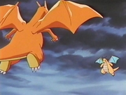 EP255 Charizard contra Dragonite.png