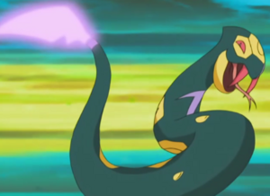 Seviper usando cola veneno.
