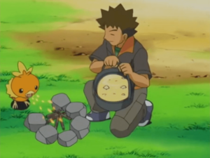 Torchic usando ascuas.
