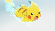 EP1201 Pikachu usando ataque rápido.png