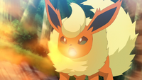 Flareon de Noa usando Onda Ígnea.