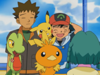 Ash le dice a Stephanie que Torchic no es una buena opción.