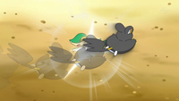 Emolga usando acróbata.