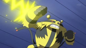 Electivire de Volkner/Lectro activando Electromotor al recibir el Atactrueno/Rayo del Pikachu...