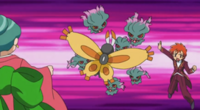 Misdreavus usando doble equipo.
